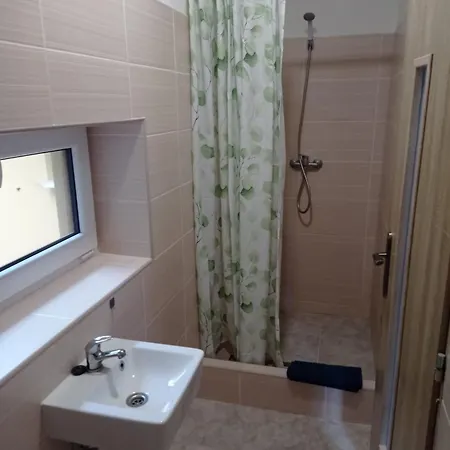 Guest house Pralinka Sro Jesenice U Rakovnika *